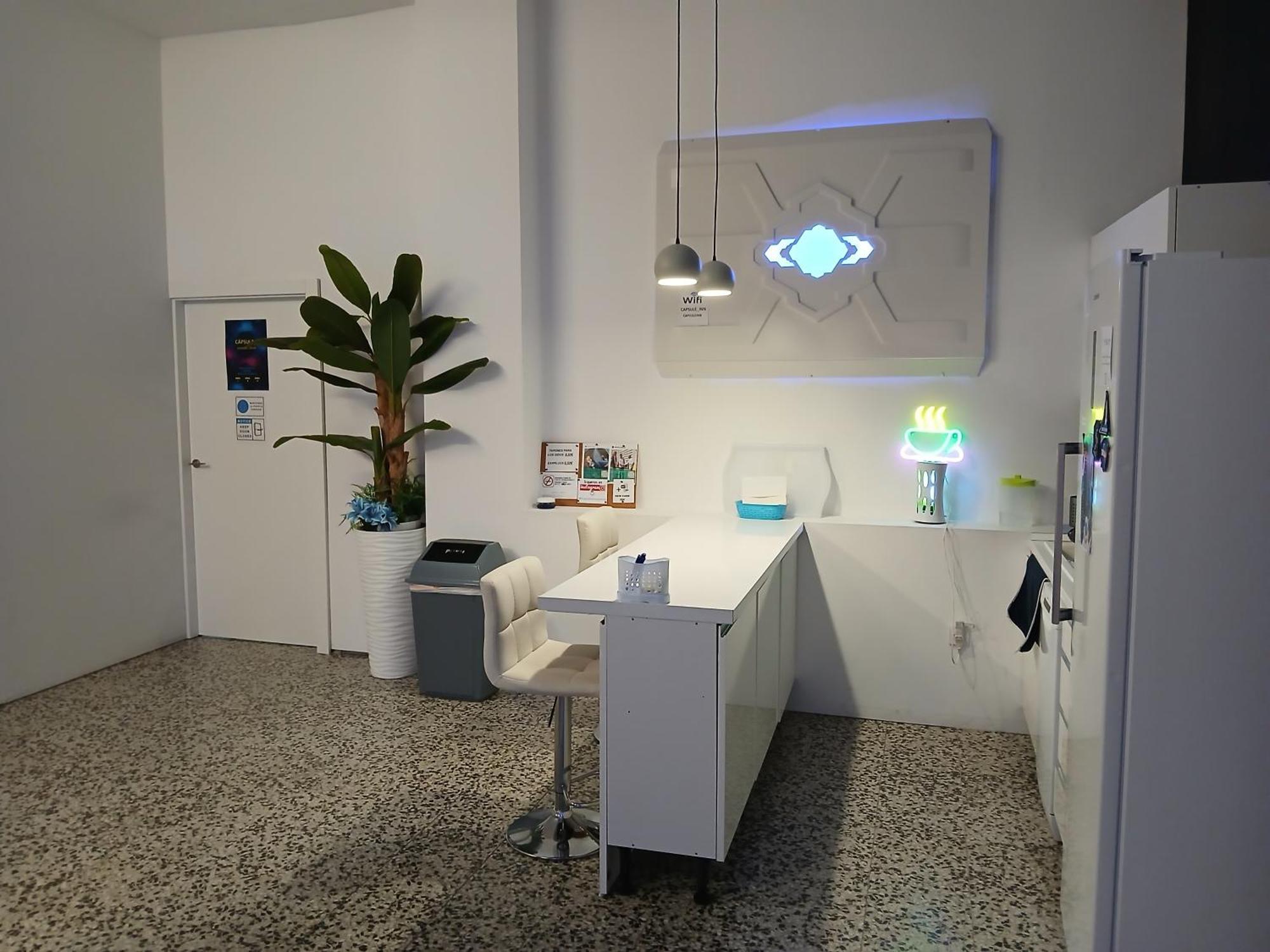 Capsule Inn Valencia Hostel Eksteriør bilde
